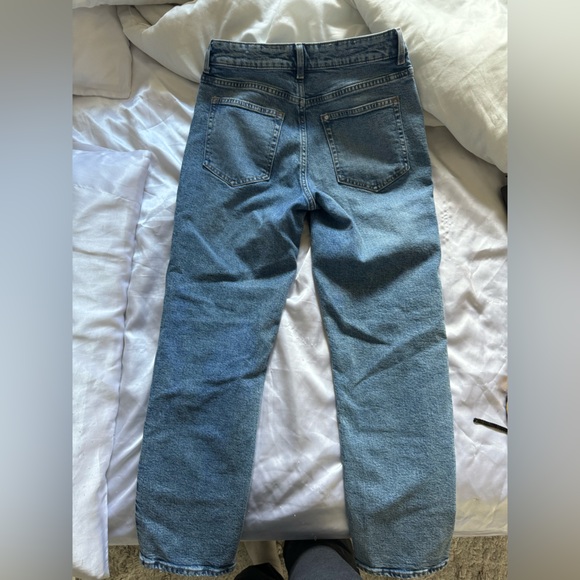 H&M STRAIGHT LEGGED JEANS - Picture 3 of 5